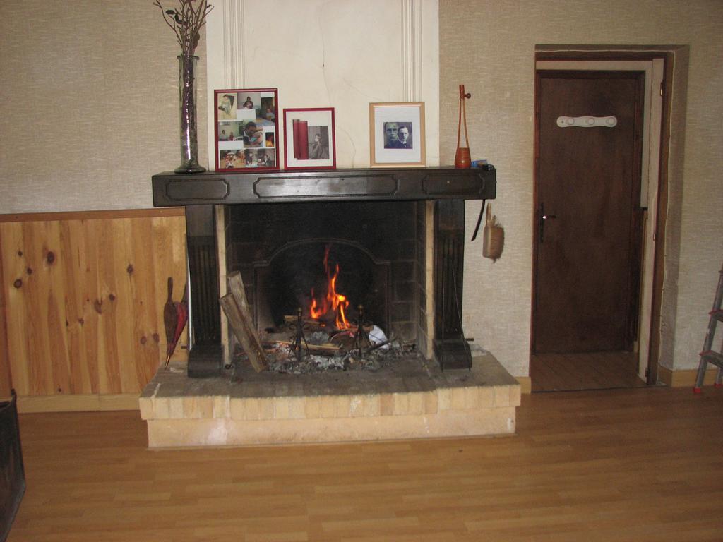 Apartamento Duplex Carreyrou Beaumont-du-Périgord Exterior foto